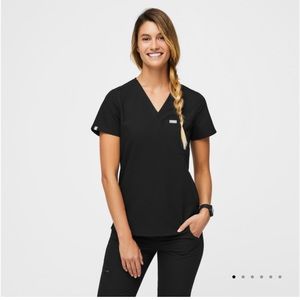 FIGS Catarina™ One-Pocket Scrub Top